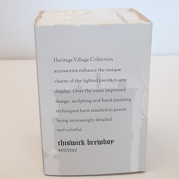 Department 56 Dickens Village Series Chiswick Brewboy Figure Christmas 2012 - Picture 8 of 10